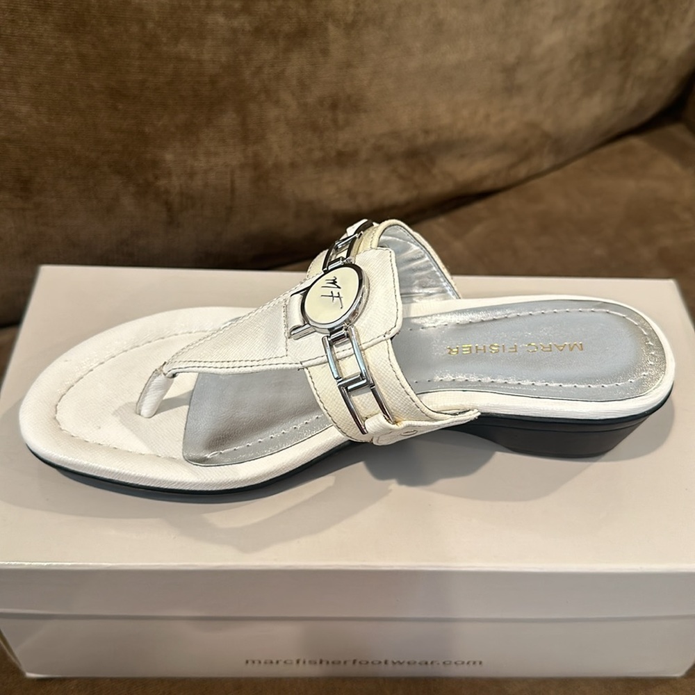 Marc Fisher White Sandals 7 1/2 - Picture 3 of 4